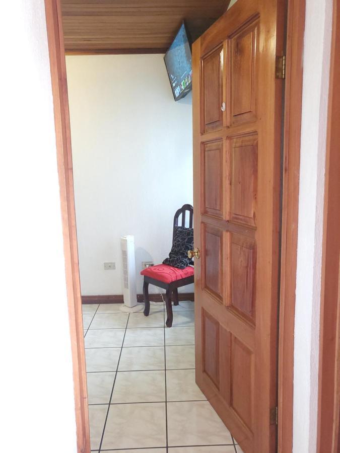 Don Carlos Place Upper Unit Alajuela Zewnętrze zdjęcie